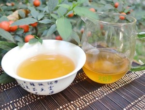 生茶汤色