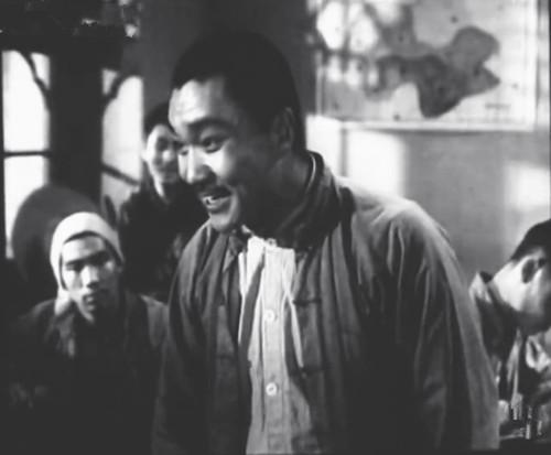 《丰收》