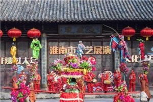 肘阁
