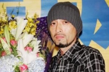 小畑健(日本漫画家)_搜狗百科