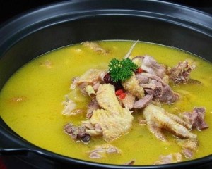 鸡汤火锅