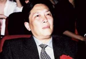 唐国强