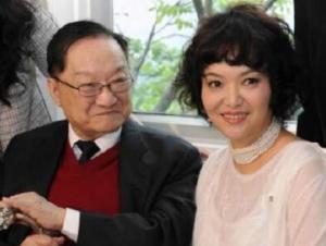 金庸和查传讷