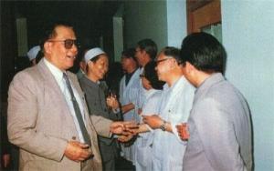 黑伯理工作活动