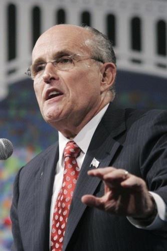 鲁迪·朱利亚尼