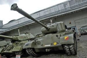 博物馆中，IS-3与M46并排展示