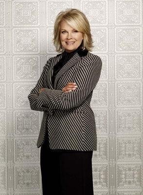 全部版本 最新版本 摘要                       坎迪斯&middot;伯根