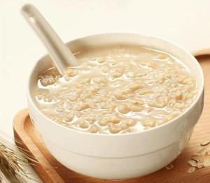 牛奶麦片粥