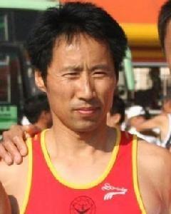倒跑冠军