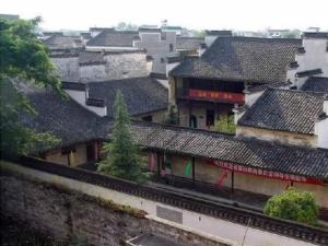岩寺镇