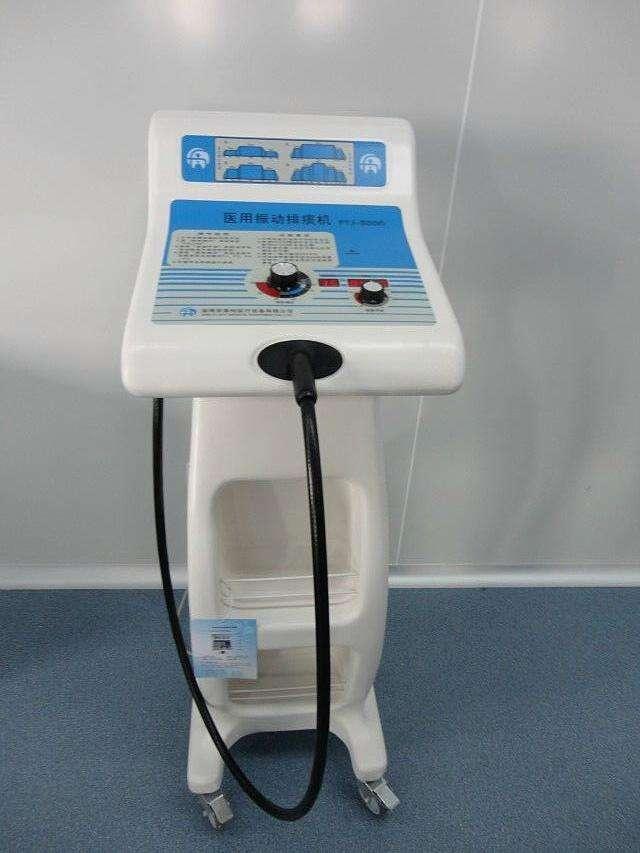 如何使用电动排痰器 0