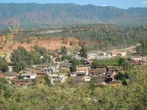 杭庄村（山东苍山县磨山镇下辖村）
