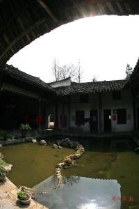 石龙寺石龙