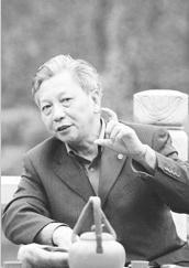 弘扬孔学是孔祥楷的日常工作