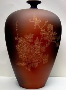 董焕俊的作品：“富贵祥和”梅瓶