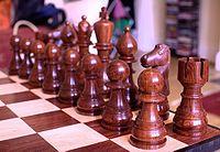 以可可波罗制成的棋子