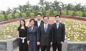 右一为连胜武
