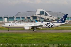 涂有南航天合联盟彩绘的A330-200