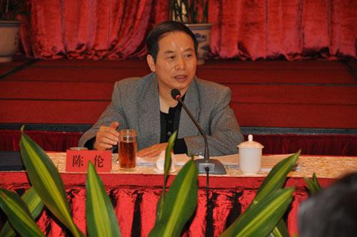 10 福建省福州市第一家俱厂装配车间工人; 1977.10--1978.