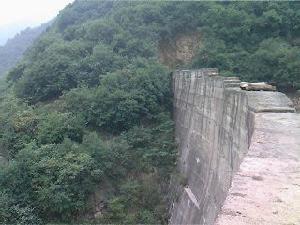 鳌背山