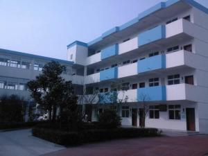 新庄小学图片
