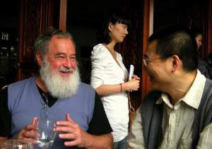 比尔同中国作家交流
