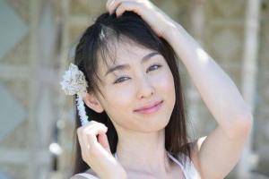 秋山莉奈