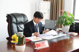 院长、党委副书记：邵伟军