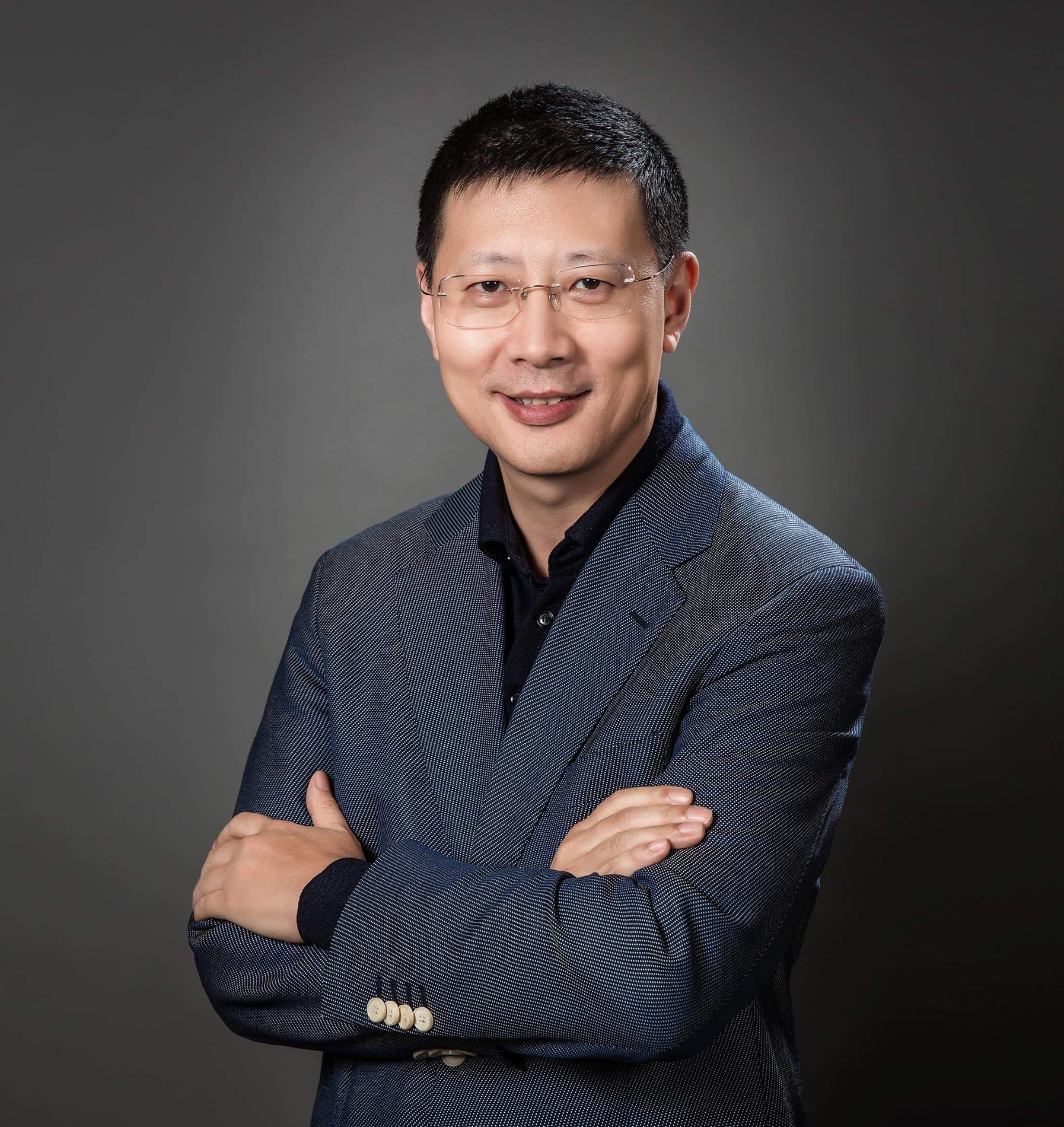 沈南鹏(9)沈南鹏(neil shen,1967年-),出生于浙江海宁,毕业于耶鲁大学