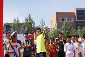 柴云龙助力青少年体育