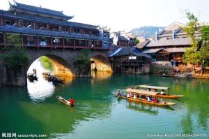 凤凰古城