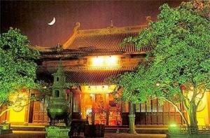 龙华寺
