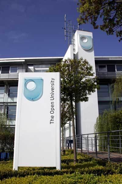 英国开放大学