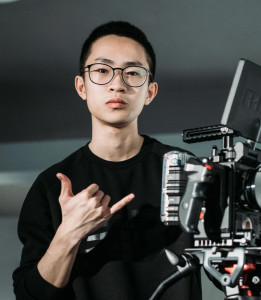 老师好我叫何同学