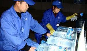 桶装水生产线