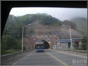 天巉公路山体隧道