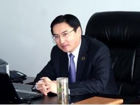 永业集团总裁程坦