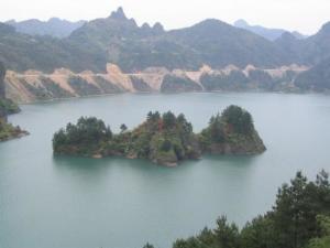 铜钹山