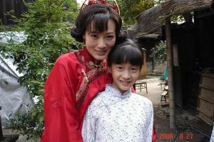 爸爸天亮叫我剧照