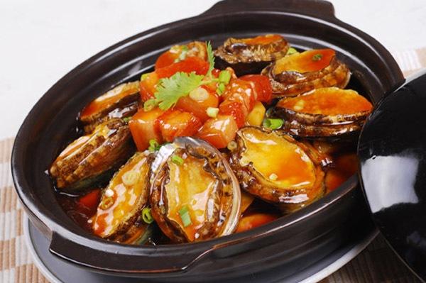 炖鲍鱼