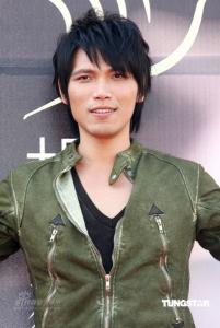 杨宗纬