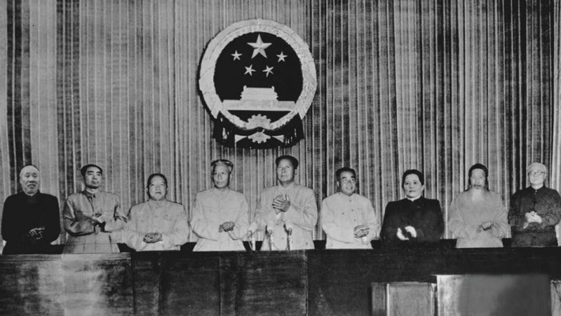 两会