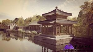 接秀山房－菊秀松蕤亭－复原图