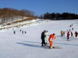 朱雀山滑雪场