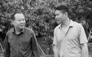 王楚文陪同练力华访问普宁易学研究院