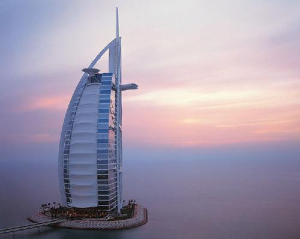 阿拉伯塔（BurjAl-Arab）酒店