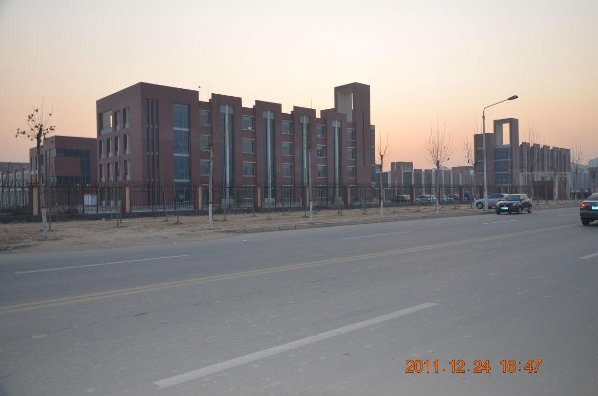 二中学校在河北位置 0