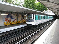 胶轮路轨系统