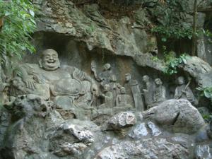 飞来峰佛像