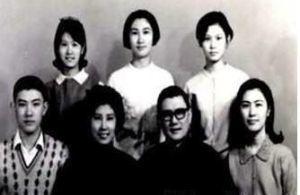 秦厚修夫妻与子女